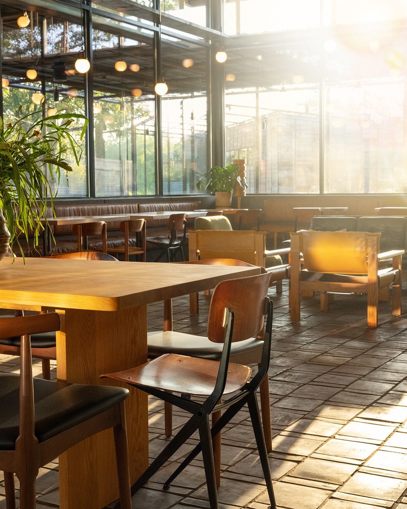 Leona Botanical Café & Bar · view 2 of 3