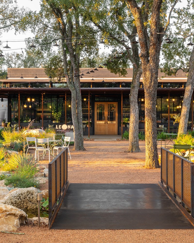 Leona Botanical Caf  Bar, Austin TX