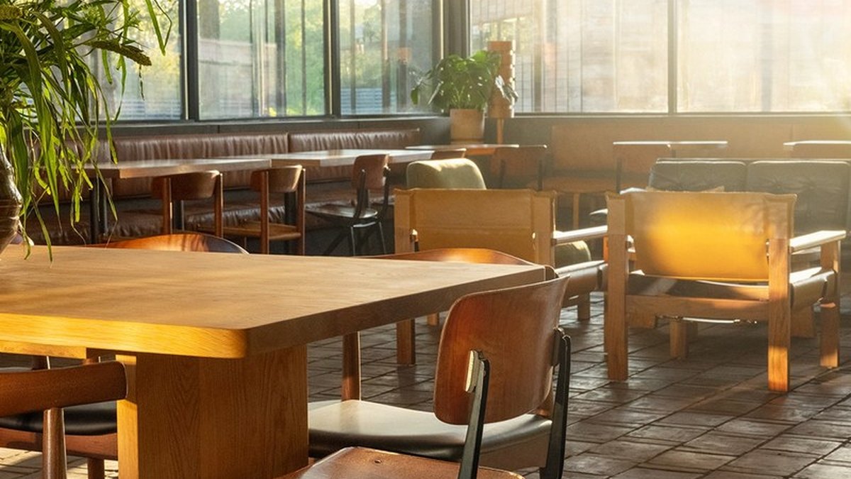 Sunset Valley · 6405 Brodie Ln Leona Botanical Café & Bar · view 2 of 3