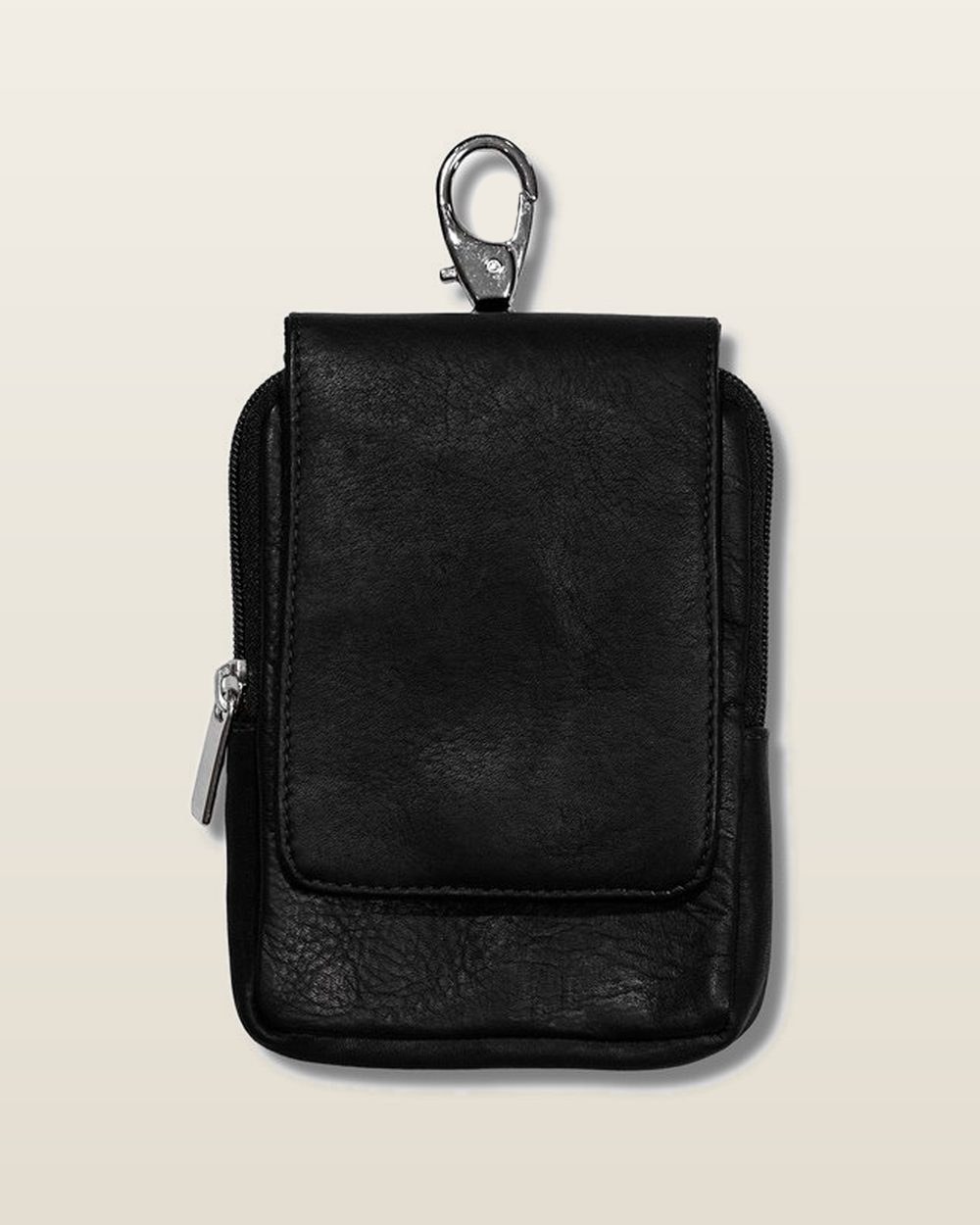 Winston Collection Range Finder Case in Colombian Leather · view 3 of 4