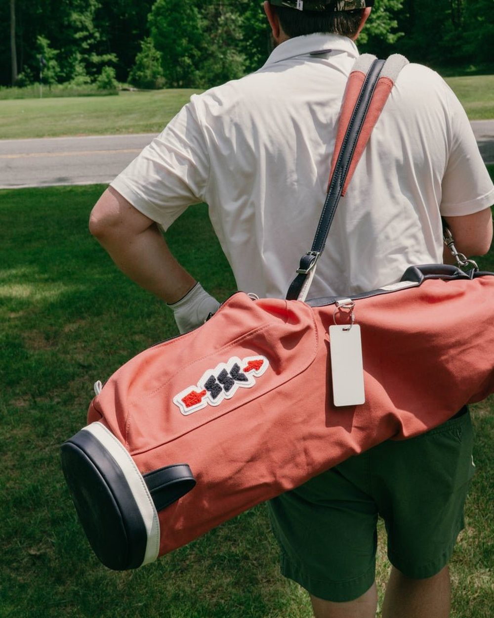 Sugarloaf Social Club photograph: SSC x MacKenzie Golf Bag