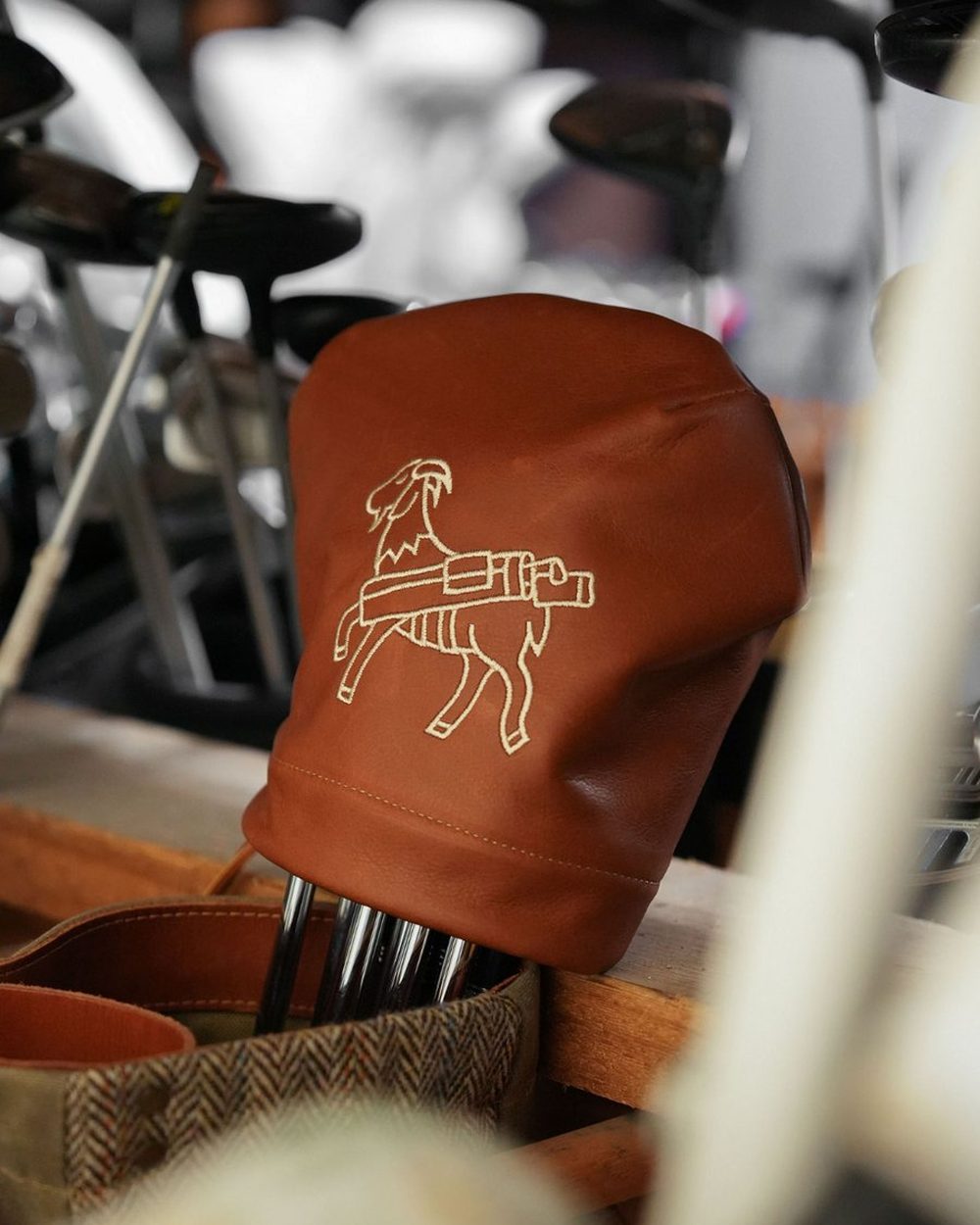 Seamus Golf photograph: British Tan Aniline Leather Iron Cover