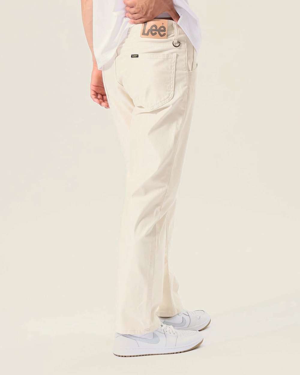 Lee x BEAMS Golf Westerner Pants &middot; view 2 of 4