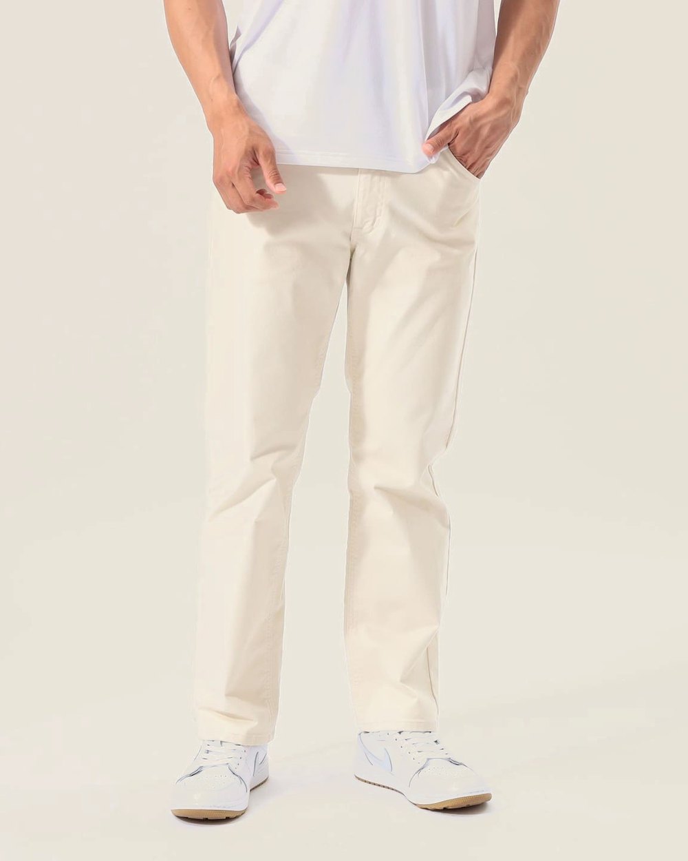 Lee x BEAMS Golf Westerner Pants &middot; view 3 of 4