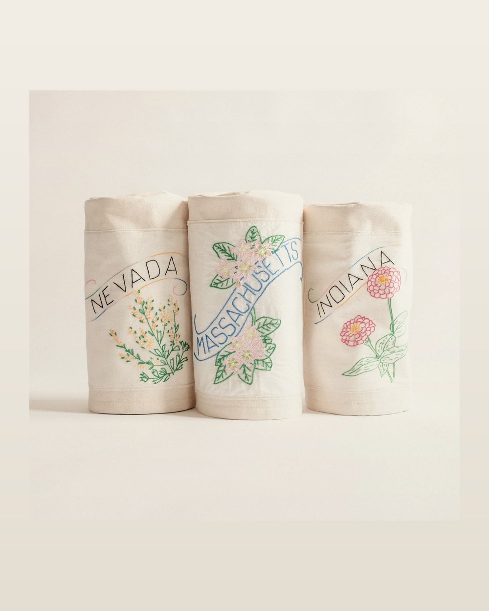 Gumtree Golf & Nature Club State Flower - Headcover 2.0, view 1 of 5