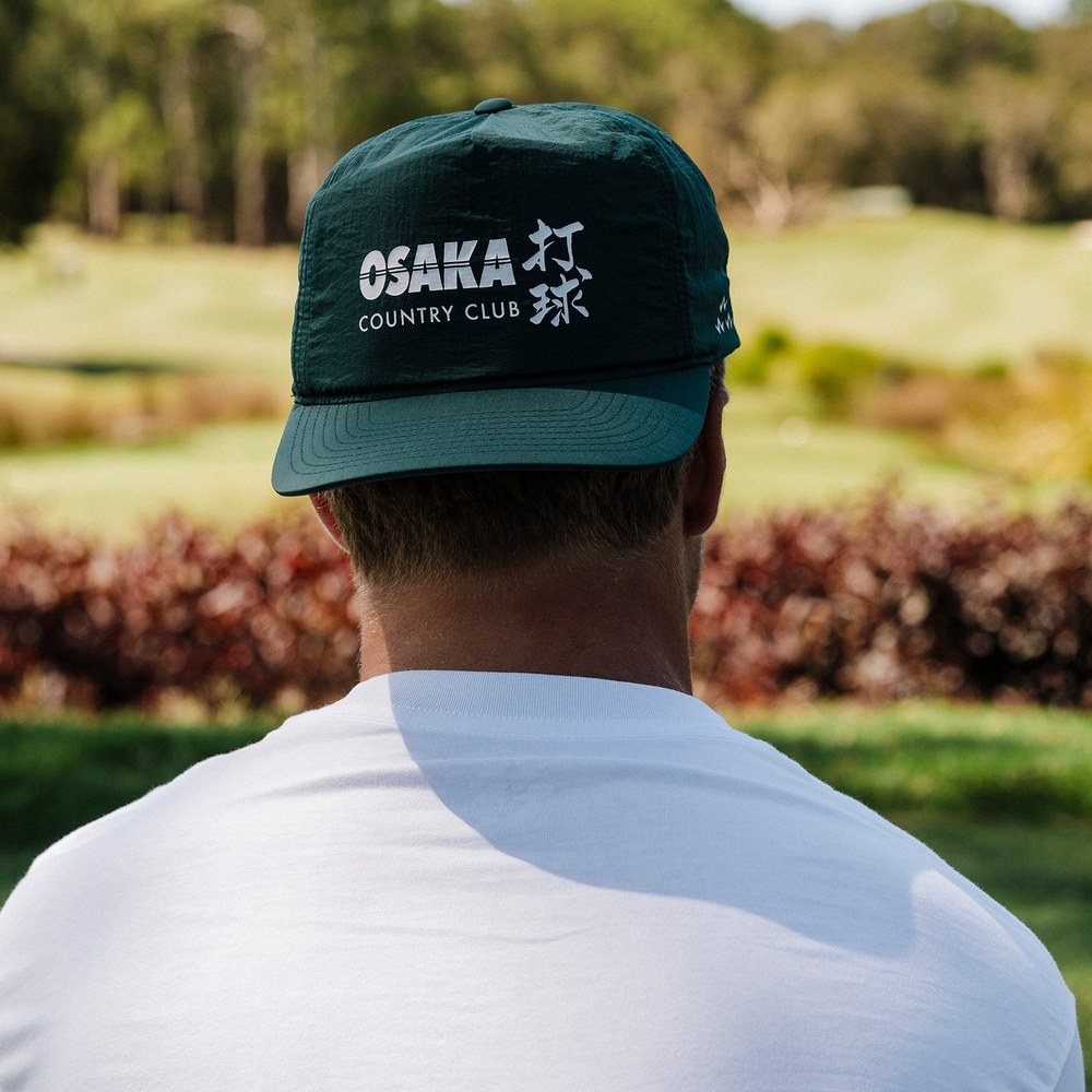 Birds of Condor on course &mdash; lookbook photograph