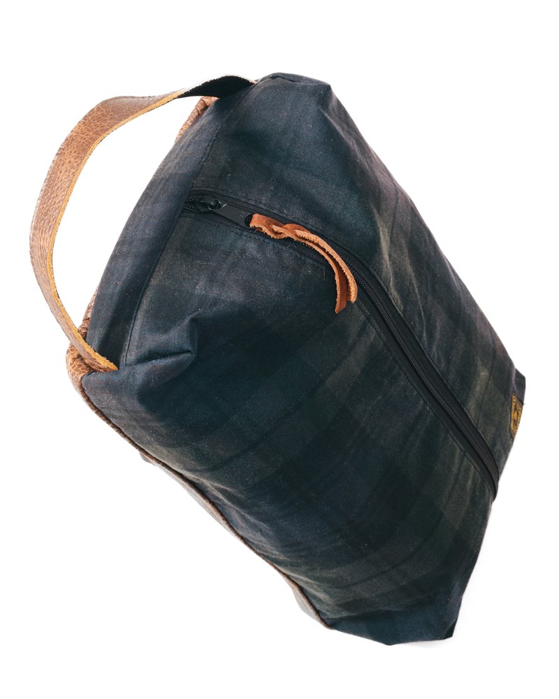 Bluegrass Fairway Shoe Bag in Blackwatch Waxed Canvas · view 3 of 4