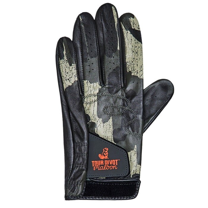 Malbon Golf Tour Divot Camo Golf Glove in Bark