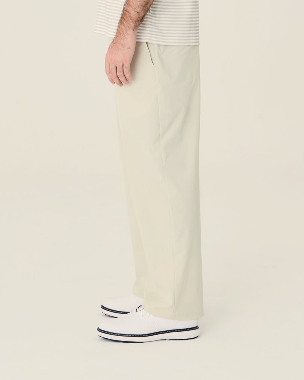 Left of Field Golf Pleated Lite Pant, Beige · view 2 of 5