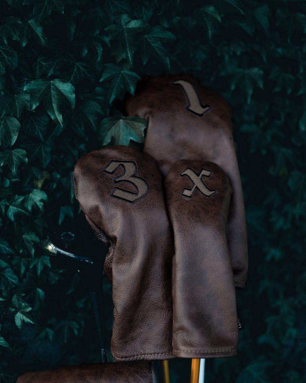 Clamp Golf Limited Run Brown Leather Headcovers Numbered · view 4 of 4