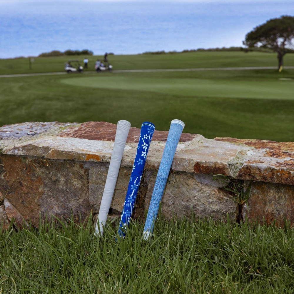 Cloud & Wind Golf on course &mdash; lookbook photograph