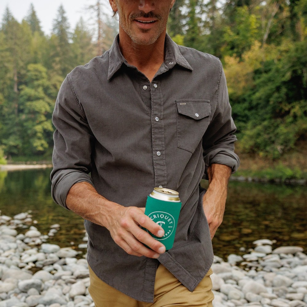 Criquet Shirts on course &mdash; lookbook photograph