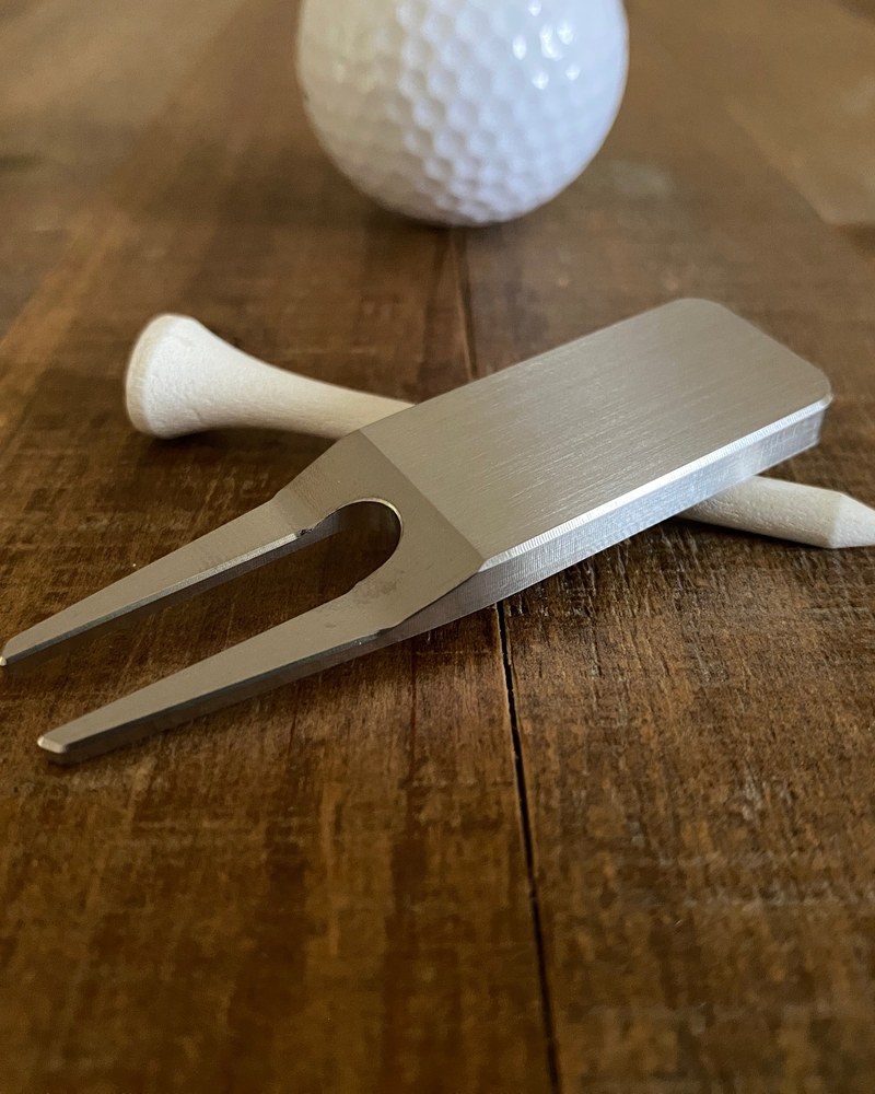 Minimalist Divot Tool Stainless &middot; view 3 of 3