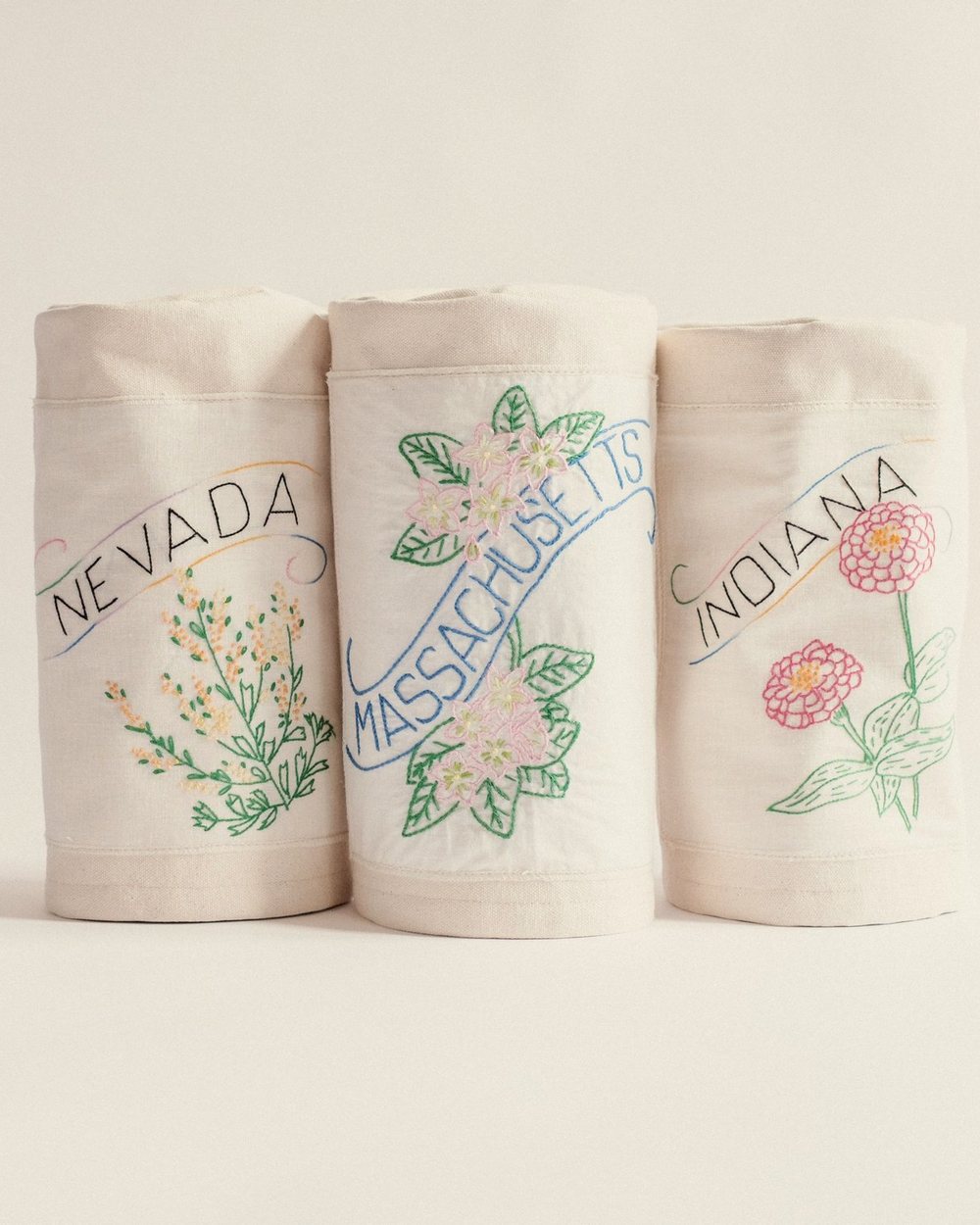 Gumtree Golf & Nature Club State Flower Headcover 2.0 &middot; view 2 of 2