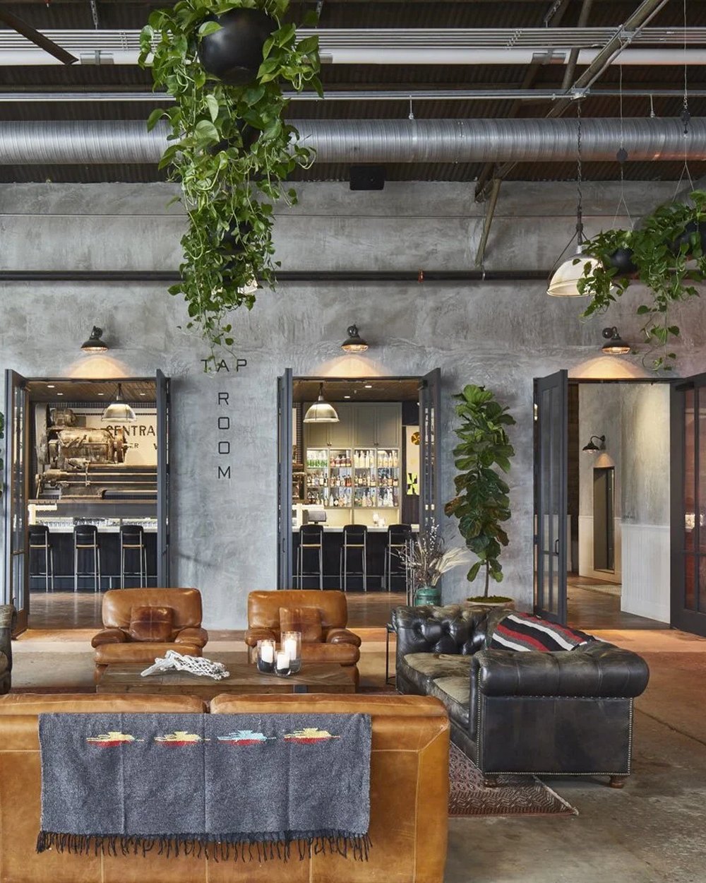 Central Machine Works, Austin bar · view 3 of 5