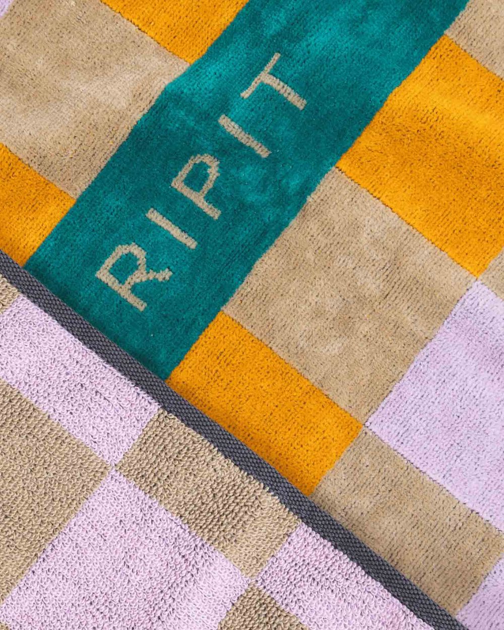 Ripit Check Golf Towel · view 3 of 5