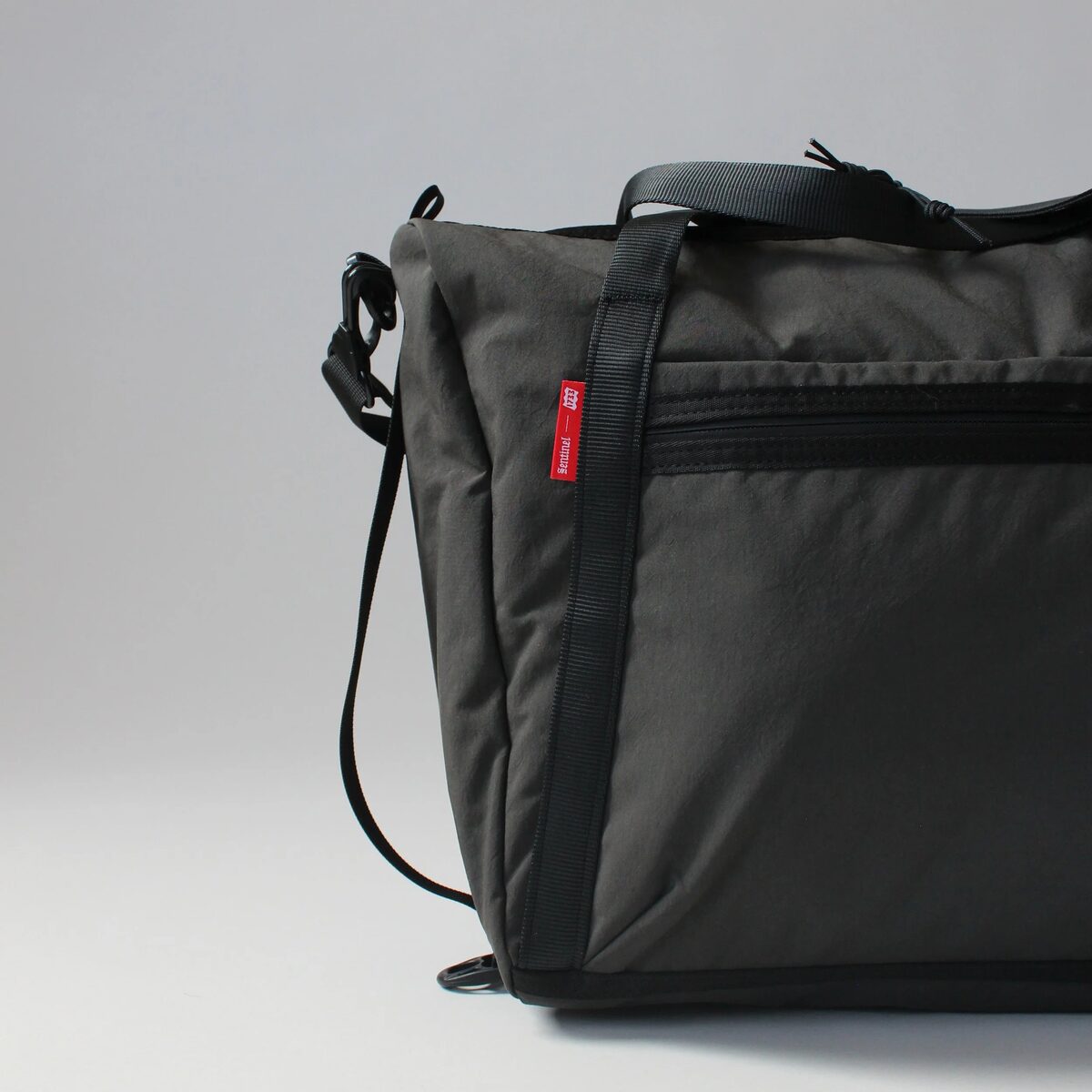 Sentinel Golf x 1733 — Tote detail shot