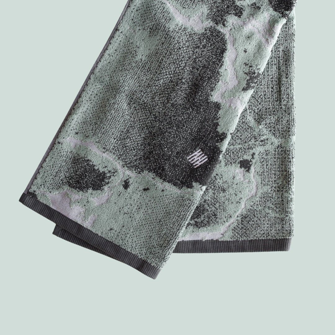 Mogshade Contour Golf Towel