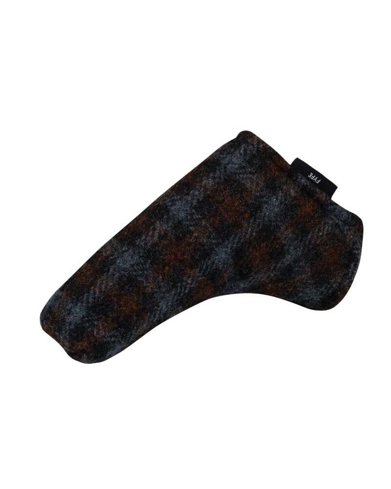 Fyfe Golf Auld Master Harris Tweed Blade Putter Cover · view 4 of 4
