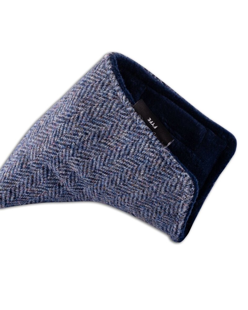 Fyfe Golf Caledonian Skies Harris Tweed Blade Putter Cover · view 2 of 3