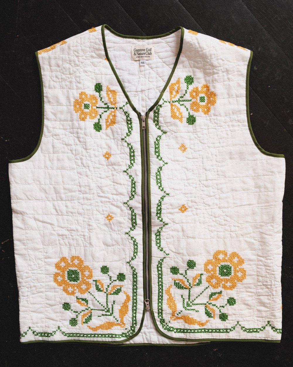 Gumtree Golf & Nature Club Heirloom Quilt Vest 4.0 &middot; view 1 of 3