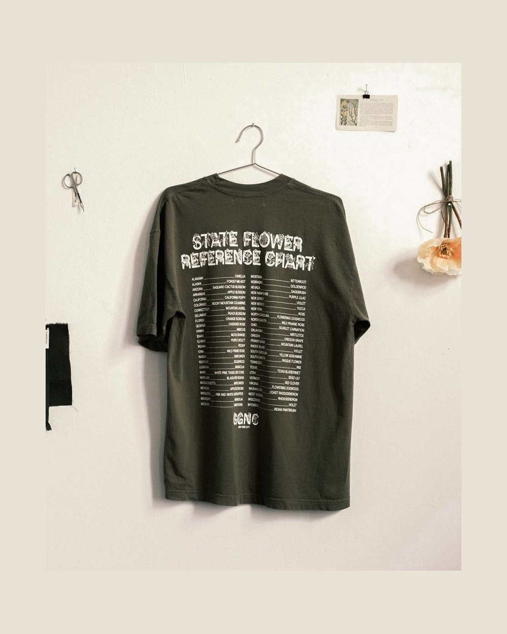 Gumtree Golf & Nature Club State Flower Reference Tee &middot; view 1 of 4