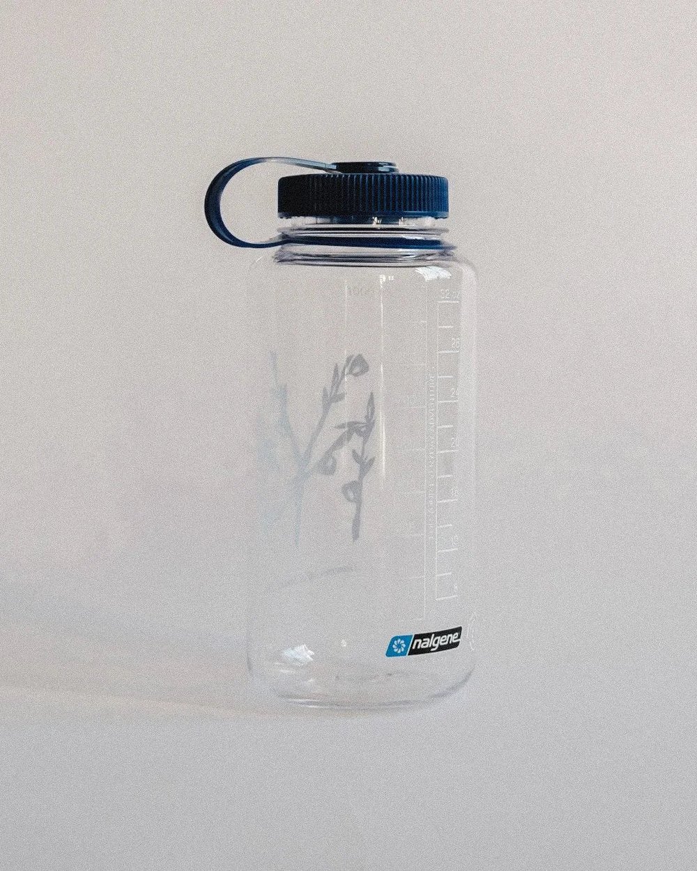 Gumtree Golf & Nature Club NY Branches 32oz Nalgene · view 4 of 4