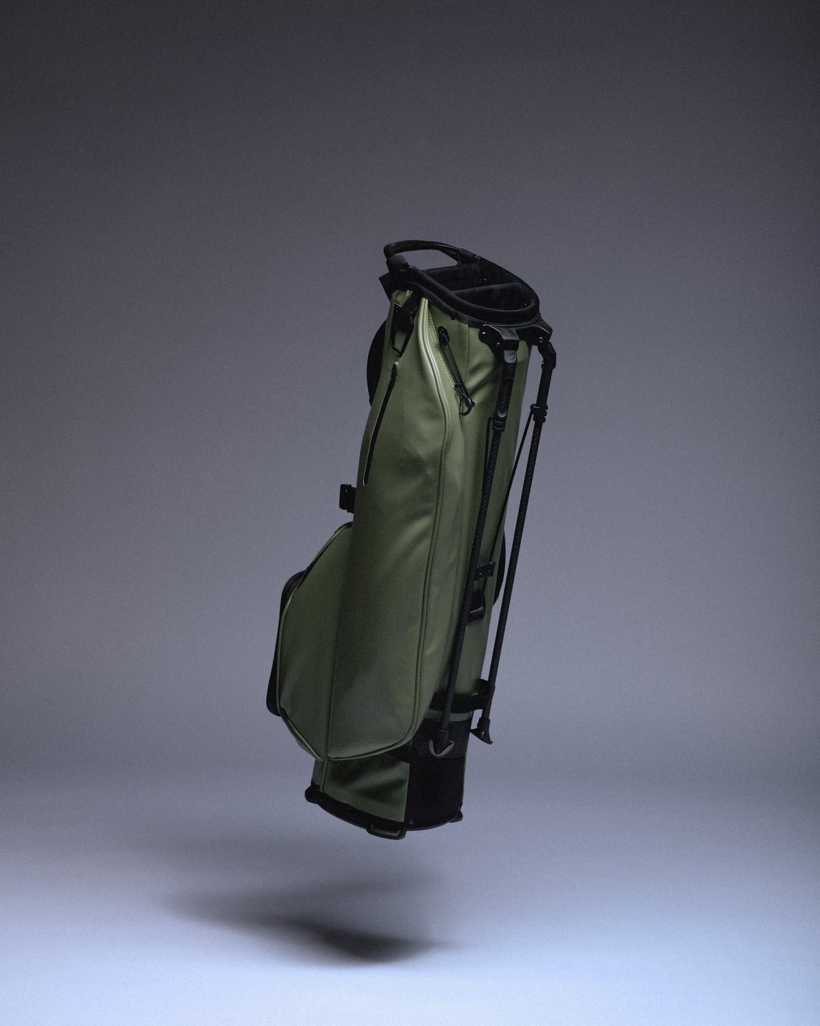 Hiroki Kinloch Stand Bag &mdash; Army Green &middot; view 3 of 4