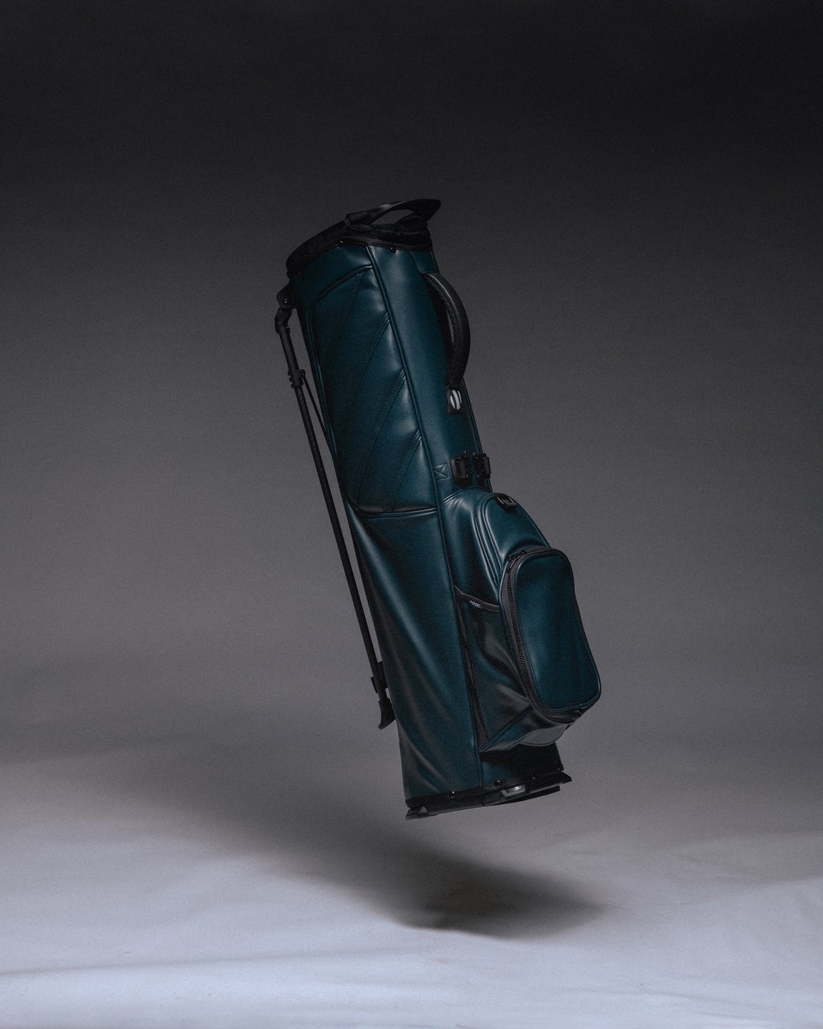 Hiroki Newtown Stand Bag &mdash; Navy &middot; view 1 of 4