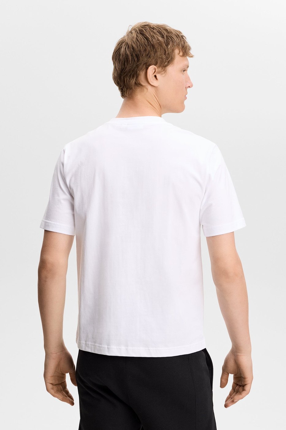 J.Lindeberg Parcie logo tee in white · view 4 of 4