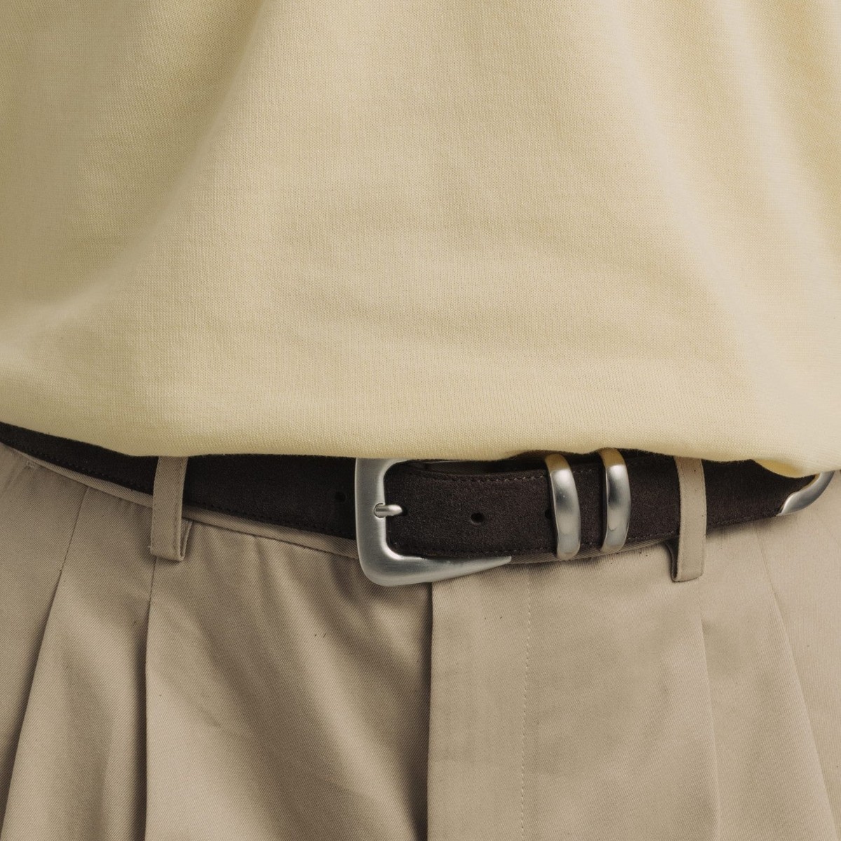 Late Nine &mdash; Loop Belt Brown Suede