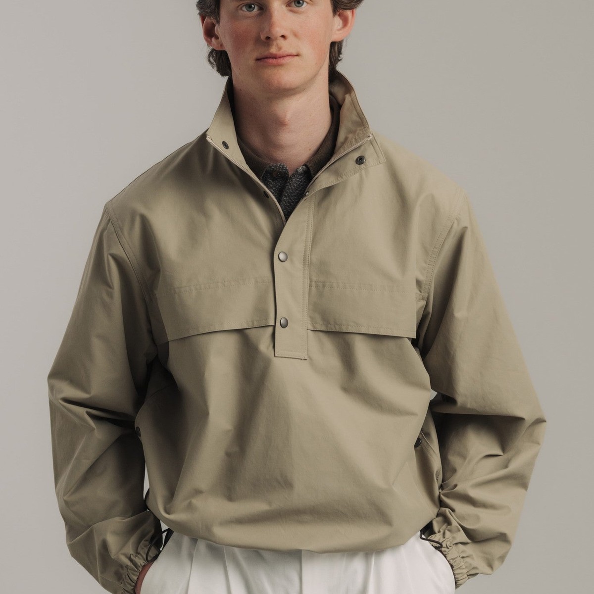 Late Nine &mdash; Quarter Zip Windbreaker Beige