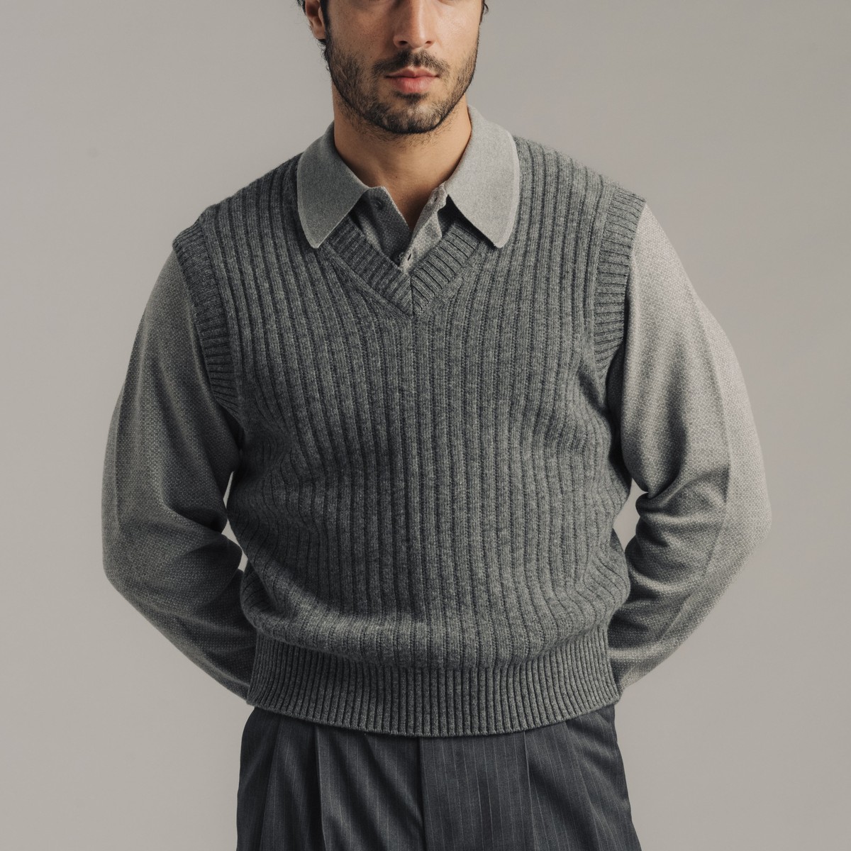 Late Nine &mdash; Ribbed Knit Vest Grey