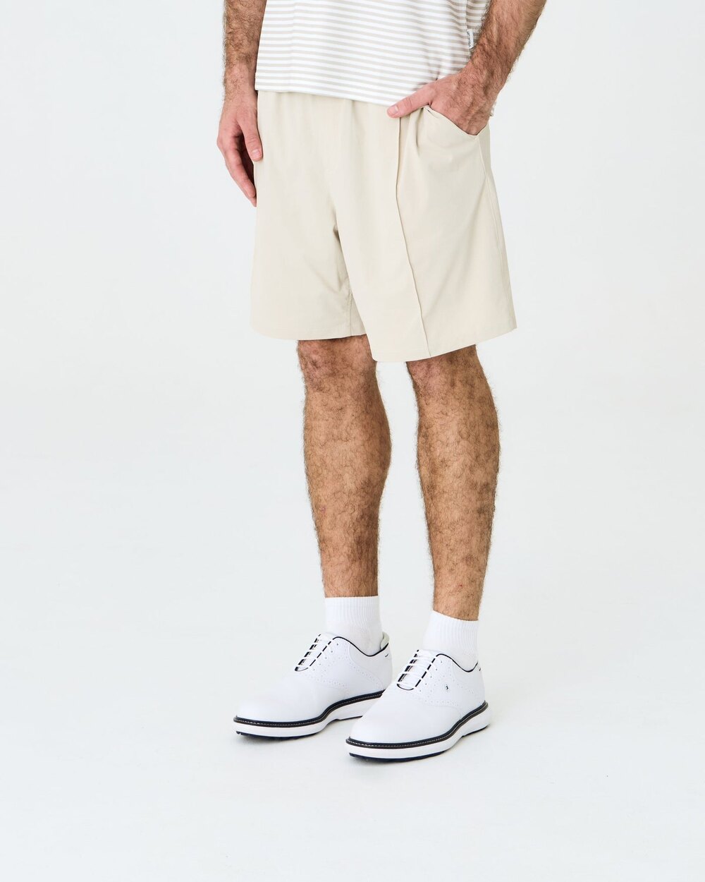 Left of Field Golf Pintuck 2.0 golf short in cream