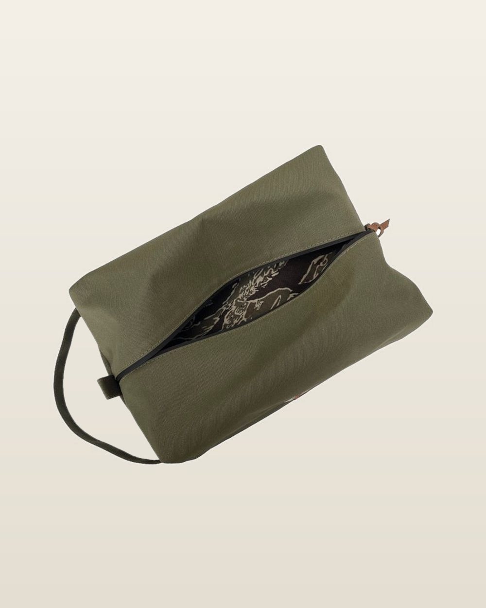 Local GC Shoe Bag Eight colours, two linings · view 3 of 4