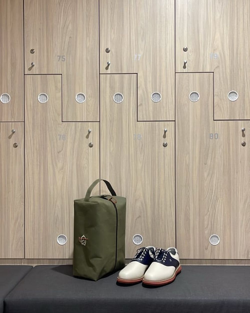 Local GC Shoe Bag Eight colours, two linings · view 4 of 4