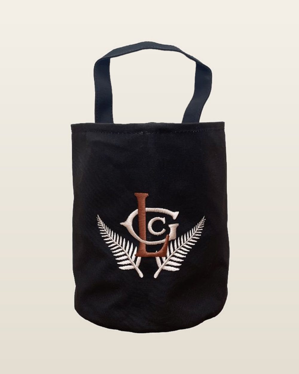 Local GC Shield Shag Bag Eight colours · view 1 of 4