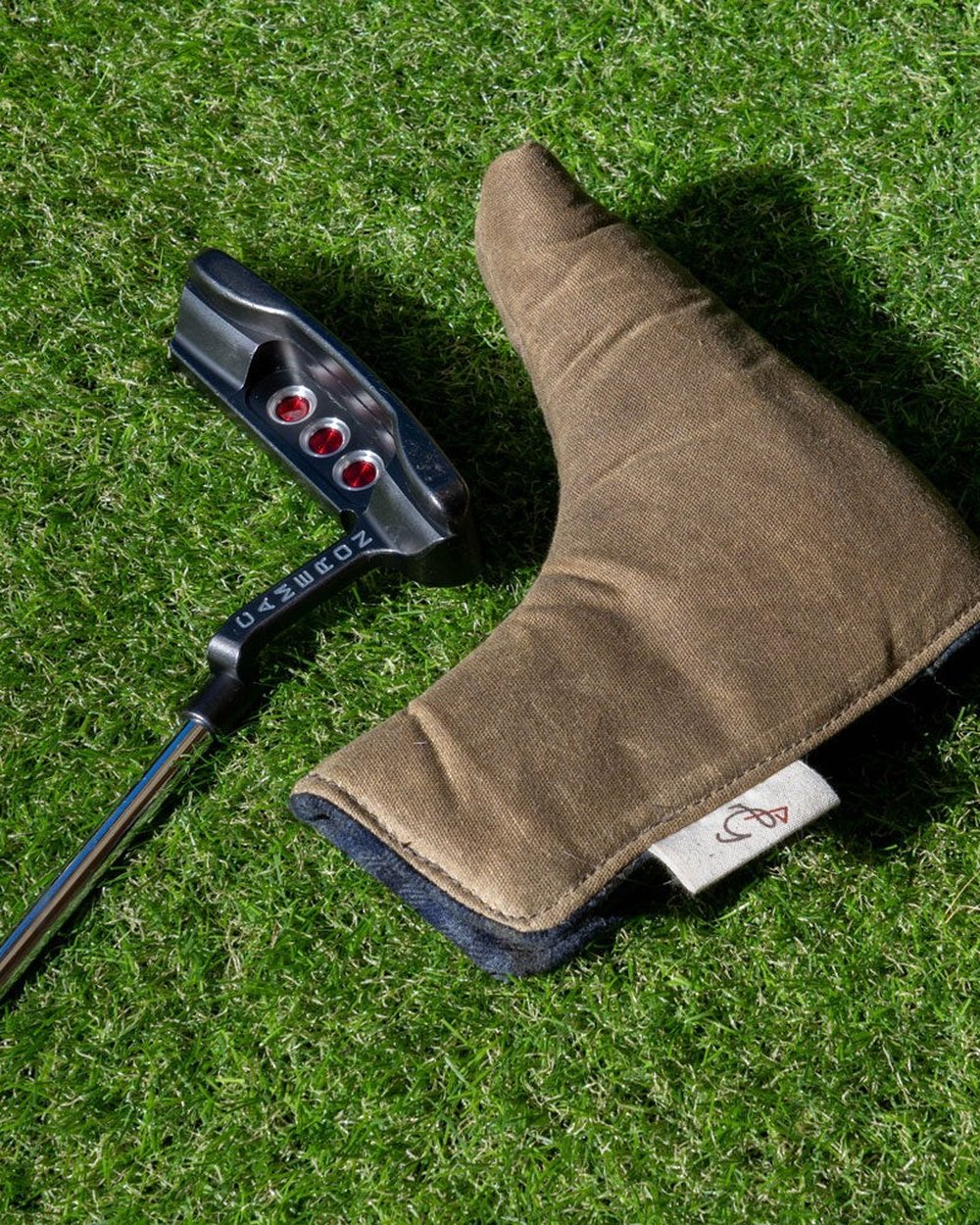 Mackem Golf Greenford Blade Putter Cover · view 1 of 2