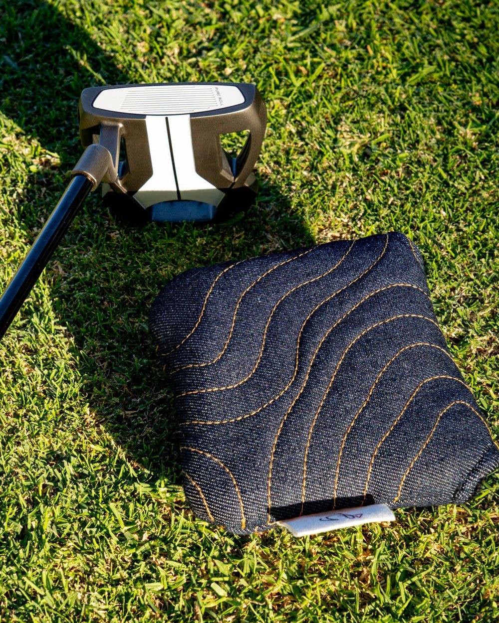 Mackem Golf Contours Putter Cover · view 4 of 4