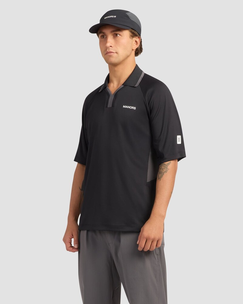 Manors club polo in black