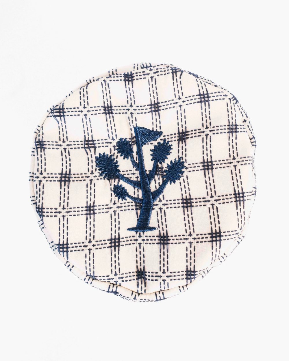 Gumtree × Wynn Headcover · view 3 of 3