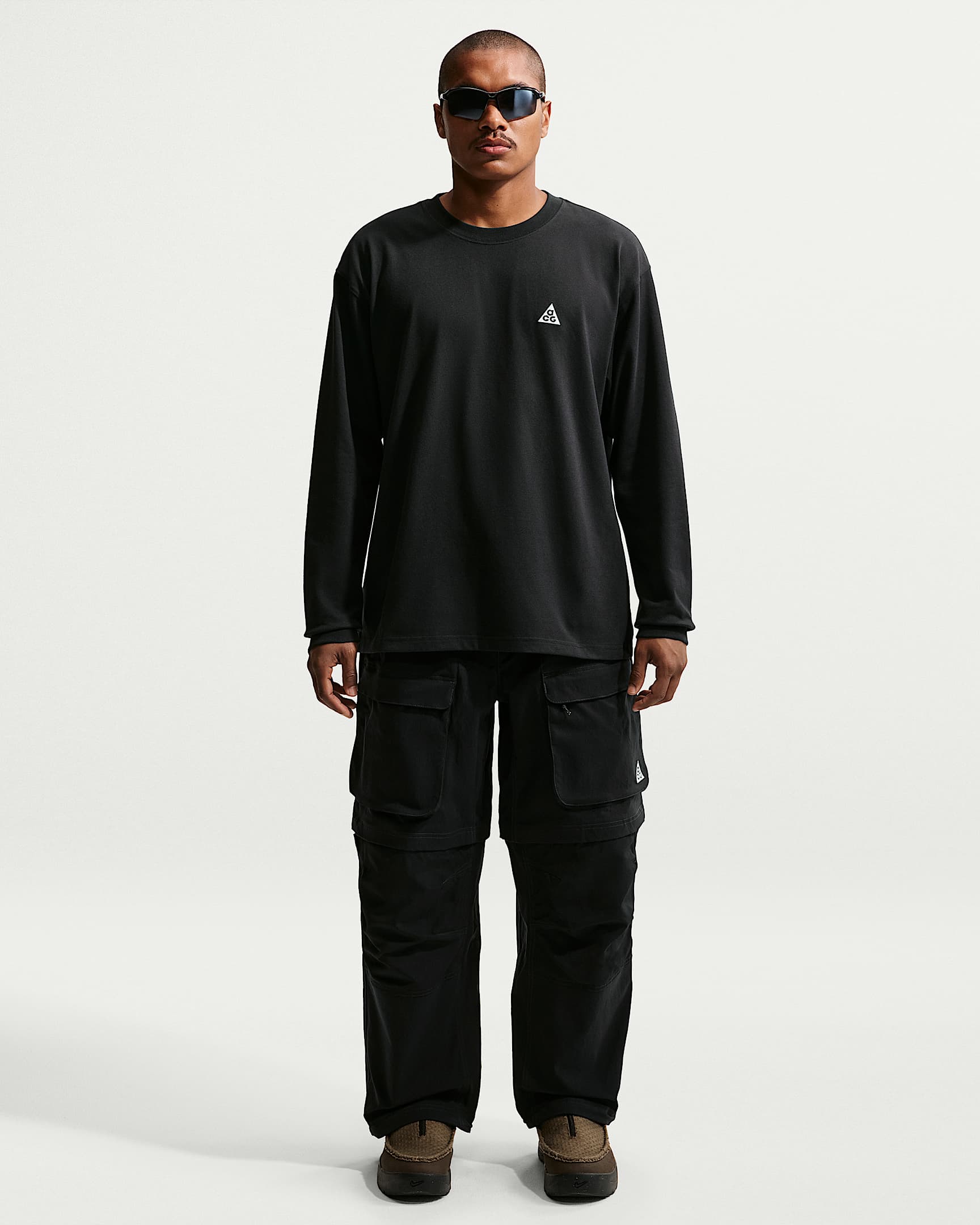 Nike ACG Smith Summit Zip-Off Cargo Pants