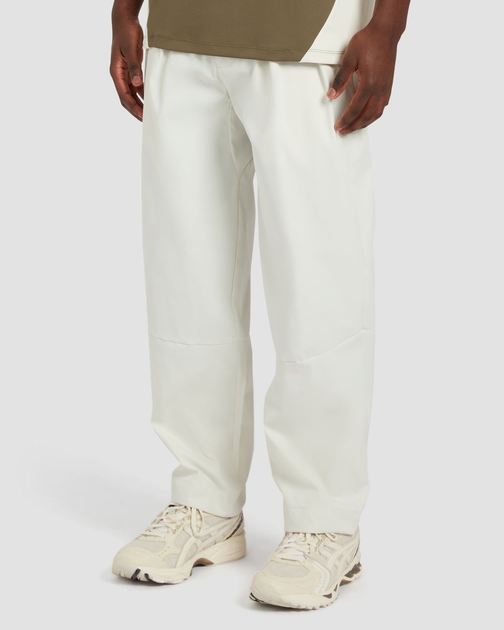 Manors Lightweight Pleated Trouser, Pebble · view 1 of 1