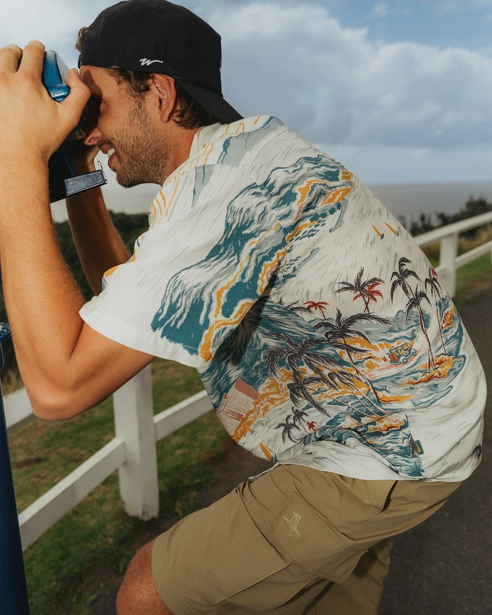 Walker Golf Things Whitsundays Shirt, Sunrise · view 2 of 5