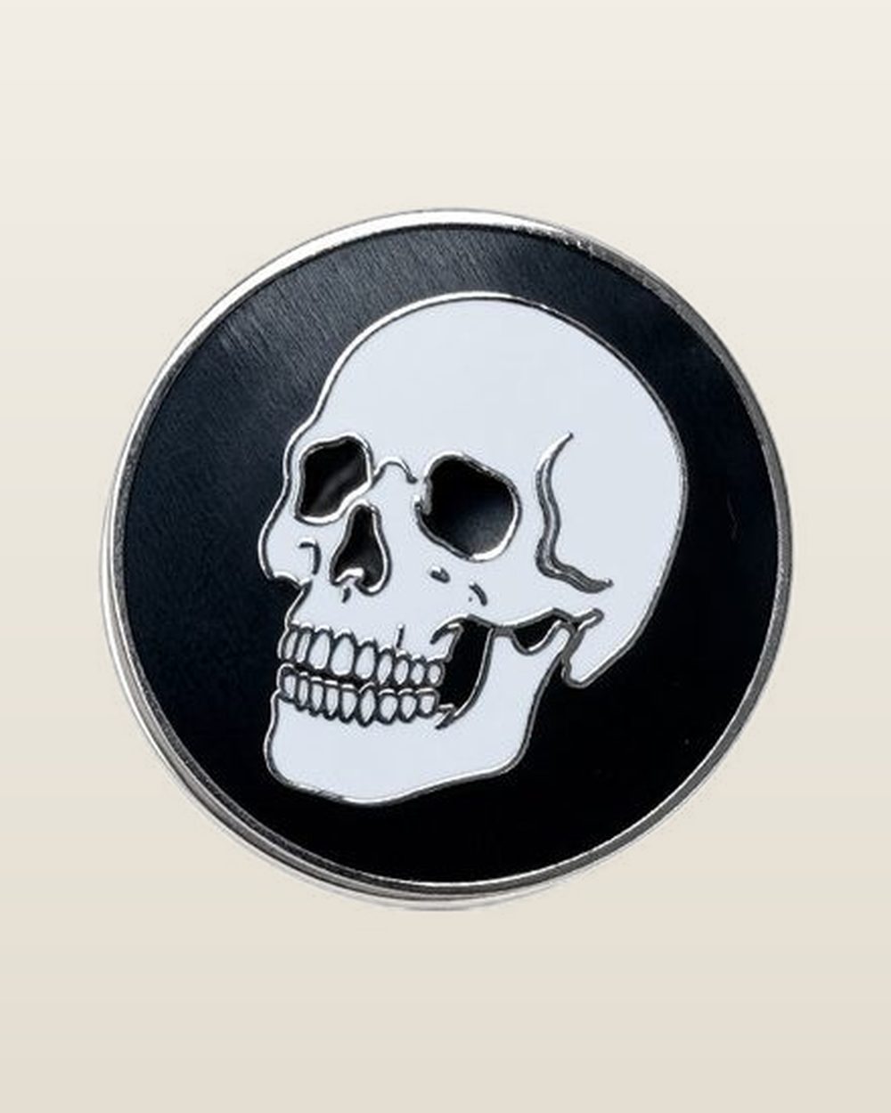 Palm Golf Co. Ball Marker, Skull · view 1 of 1
