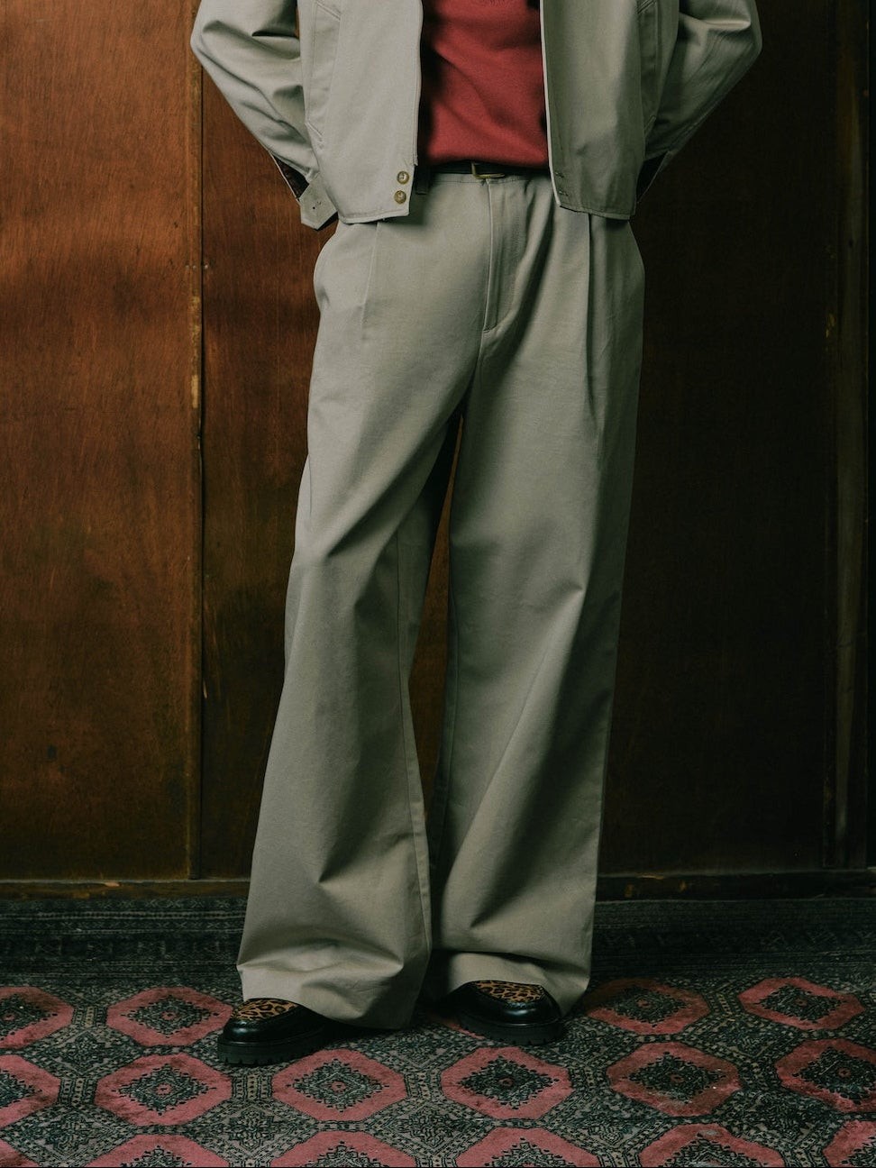 ANTi Country Club Tokyo one-tuck chino, worn