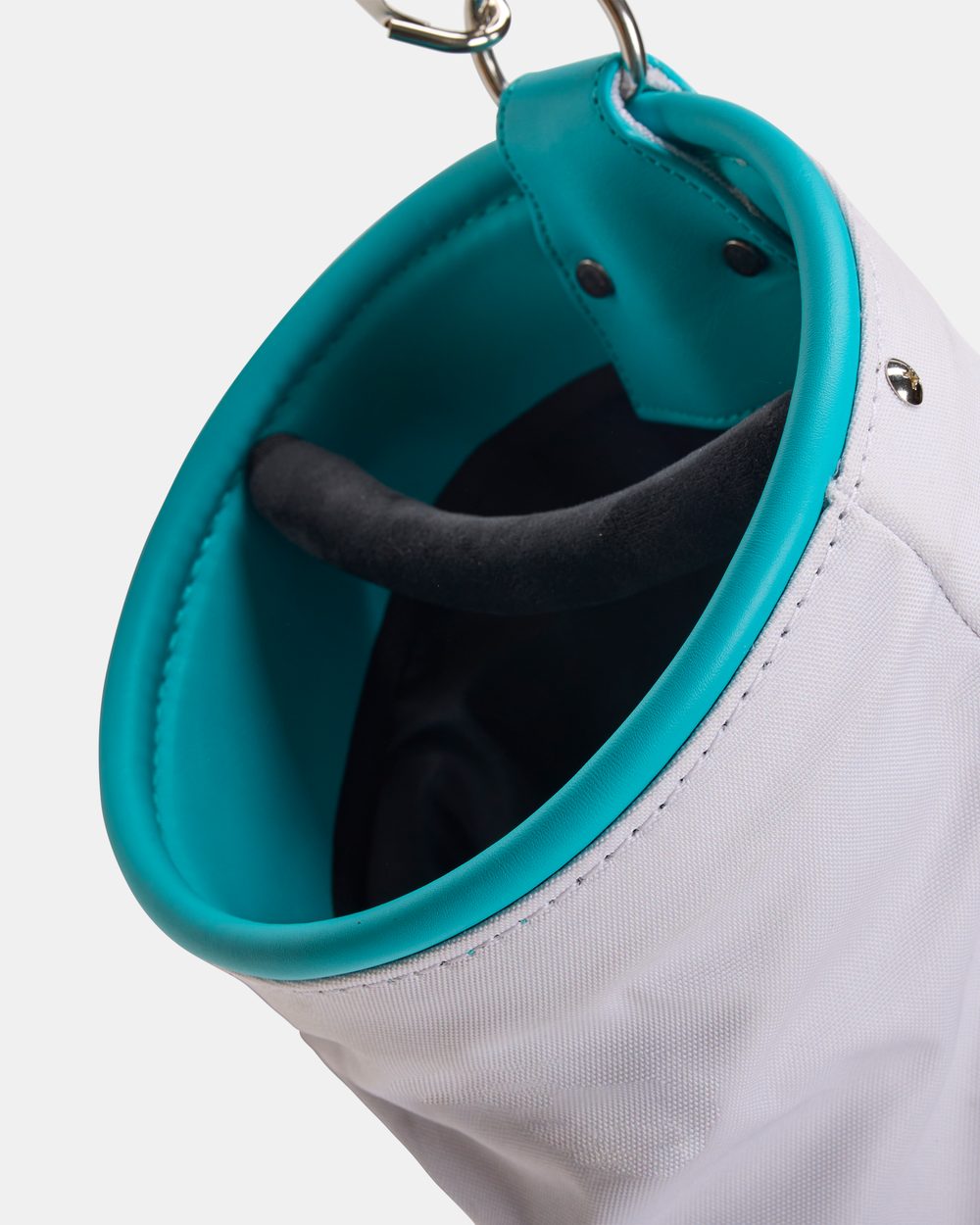 Puttwell x Sig On Smith Waikahalulu Golf Bag · view 3 of 5