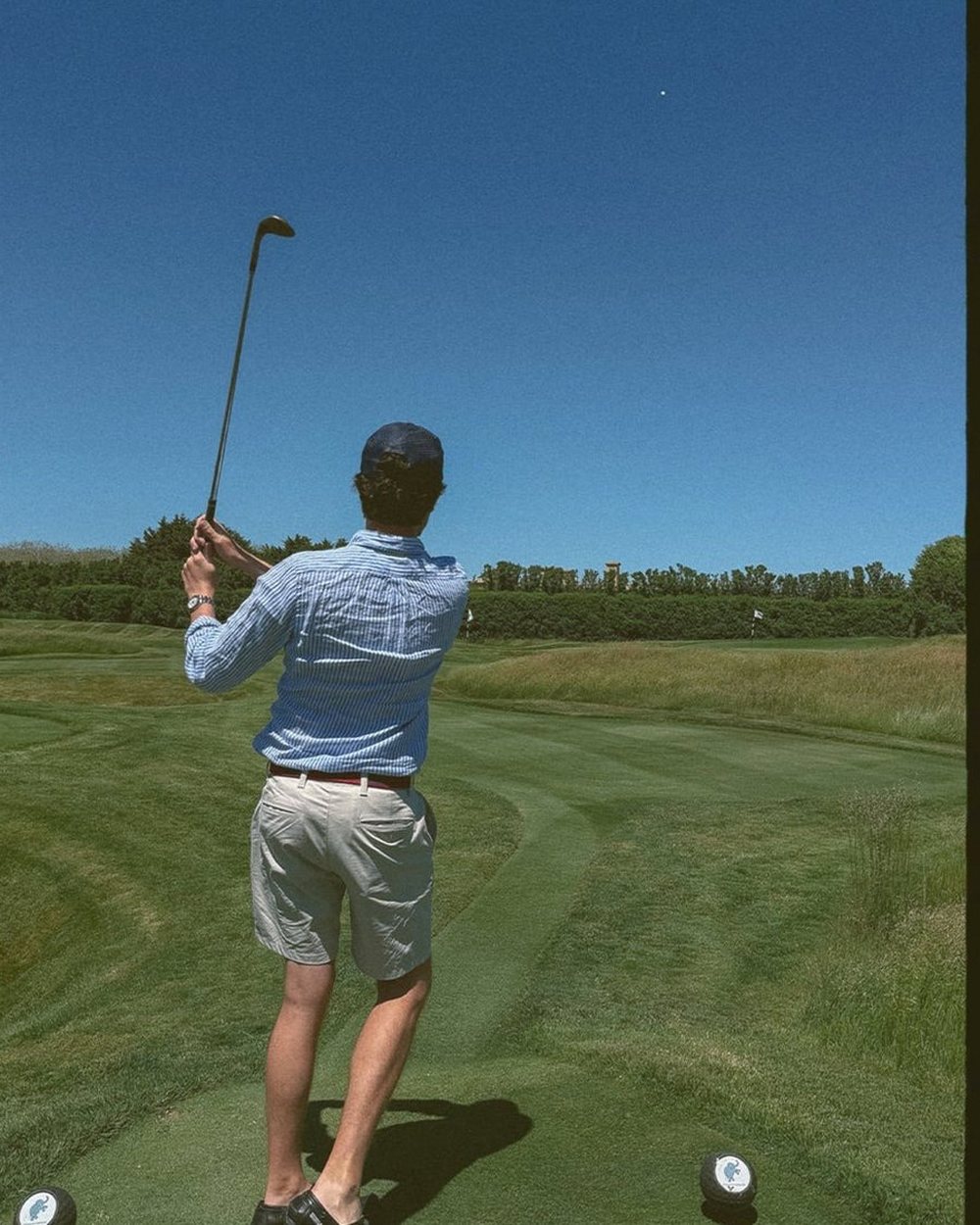 Quiet Golf: Quiet Golf, mid-swing