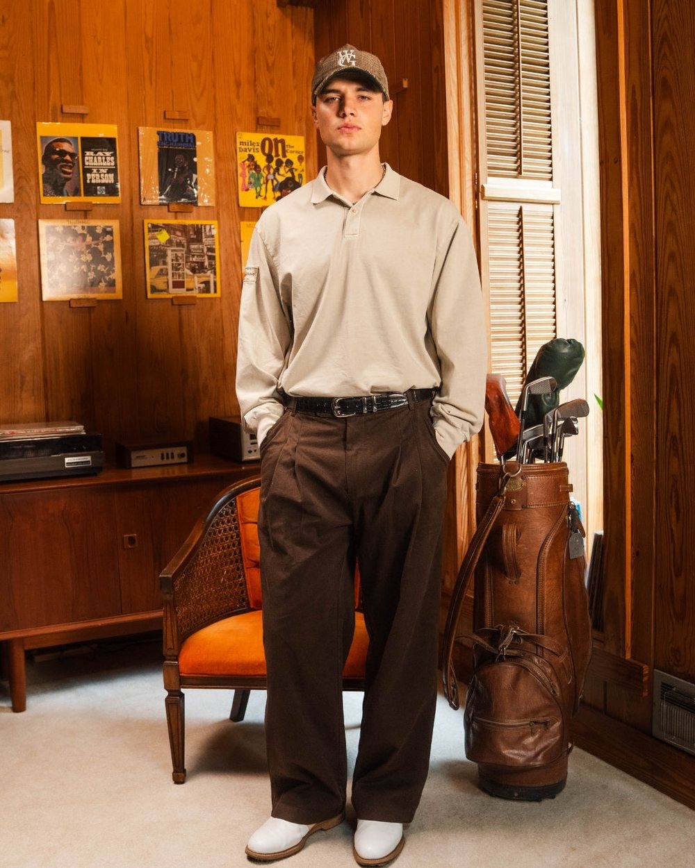 Woodgrain Golf Legacy Double Pleated Trouser • Chocolate Brown &middot; view 2 of 5