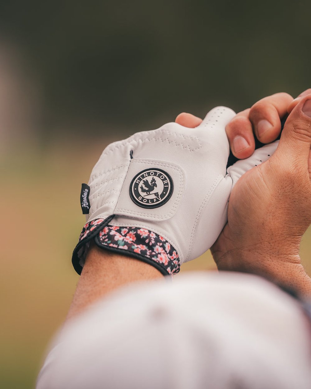 Hinotori Golf Cherry Blossom Signature Glove · view 1 of 4